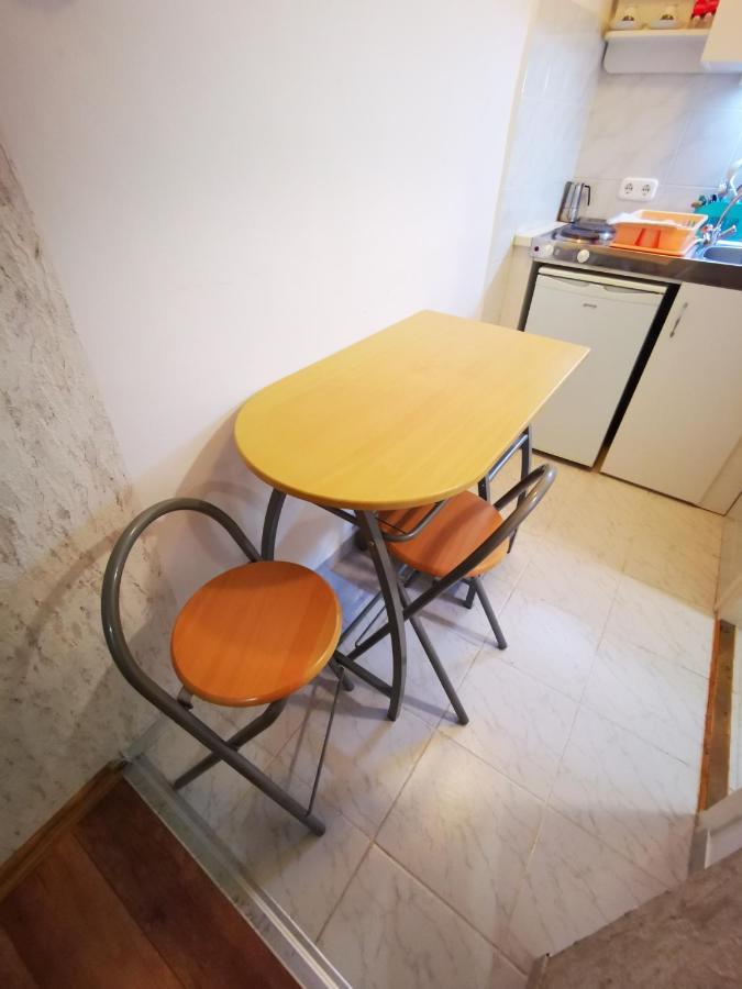 Mate Apartman Gyula Exterior photo
